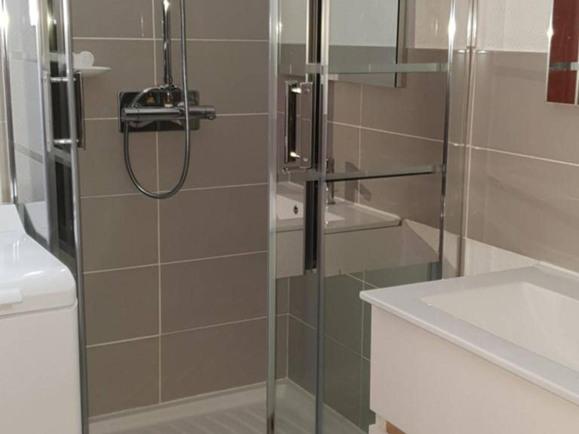 Appartement Centre-Ville 4/6 Pers, 3E Etage, Cuisine Equipee, Parking Gratuit, Linge En Supplement - Fr-1-234-228 Cauterets Exterior photo